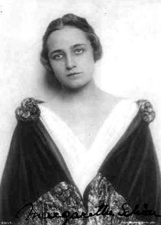 Margarete Schön