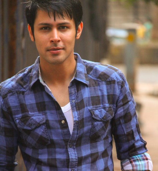 Sudeep Sahir