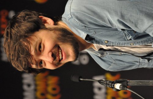 Alexander Vlahos