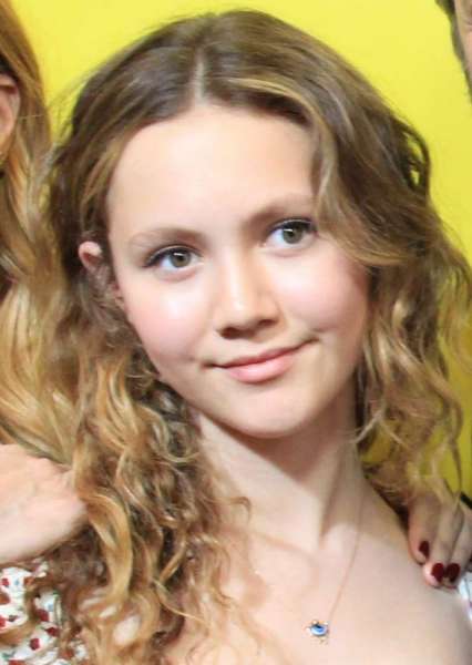 Iris Apatow