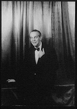 Raymond Massey