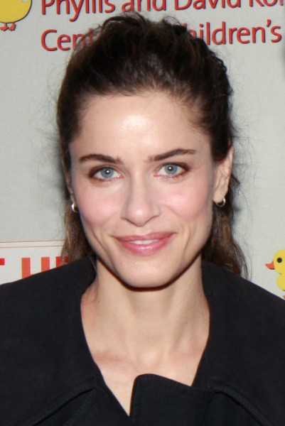 Amanda Peet