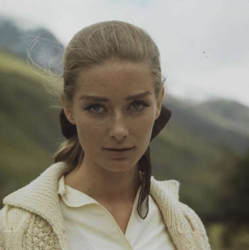 Tania Mallet