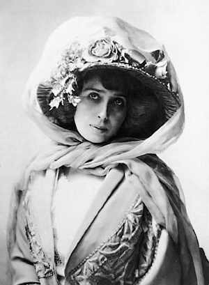 Mistinguett