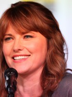 Lucy Lawless