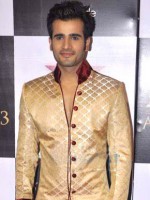 Karan Tacker