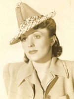 Kay Linaker