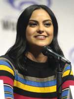 Camila Mendes