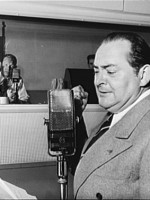 Edward Arnold