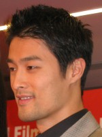 Johnny Trí Nguyễn