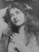 Maude Fealy