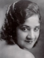 Evelyn Preer