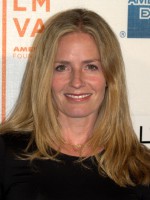 Elisabeth Shue