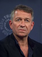 Sean Pertwee